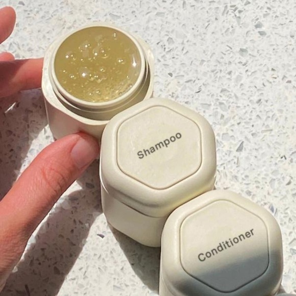 NWT - Cadence Bodycare Capsule Eucalyptus Set Of 2 - Picture 4 of 12